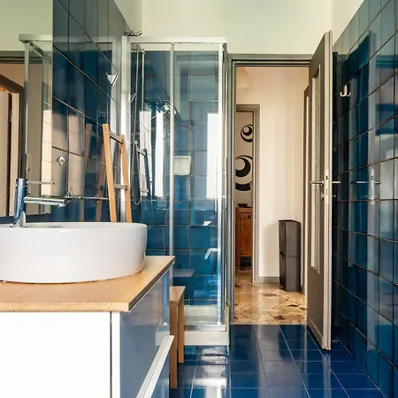 Trilocale In Stile Milanese In Solari ミラノ
